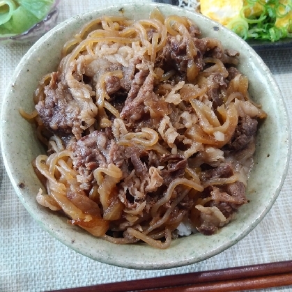 出汁がきいた牛丼