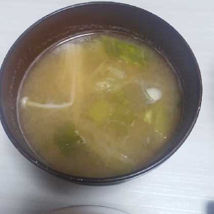 えのきと白菜の味噌汁