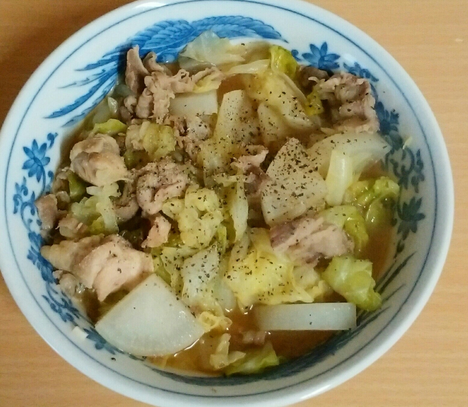 大根・キャベツと鶏胸肉の味噌煮込み