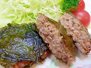 大葉で包んだサンマバーグ