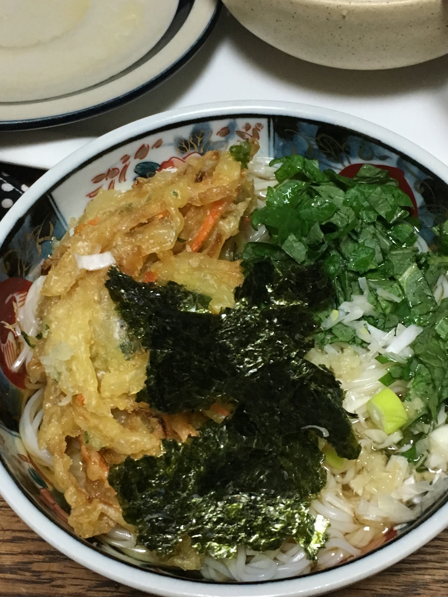 焼海苔、野菜かき揚げ、生姜、大葉、ネギの素麺