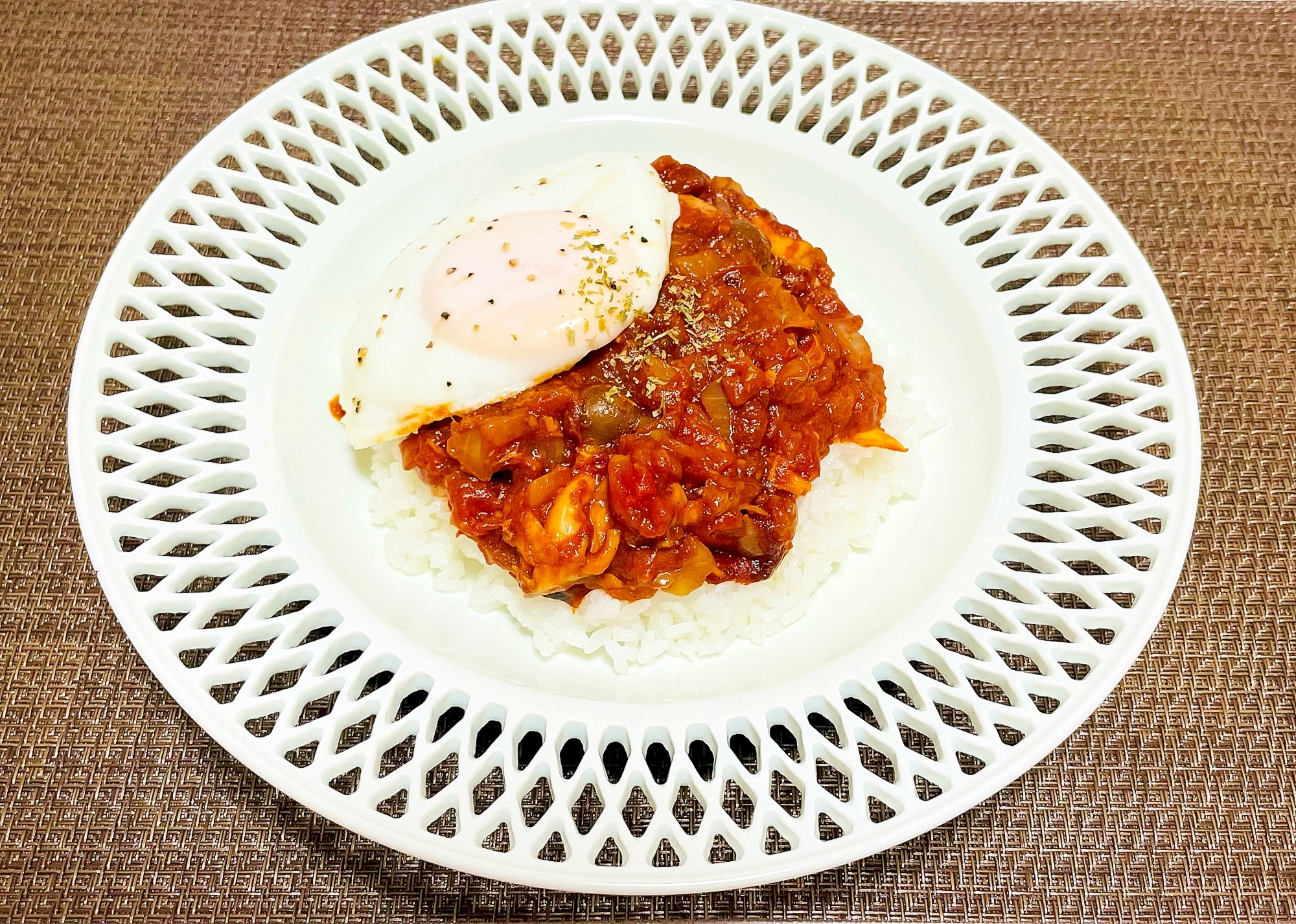 カフェ風☆ツナと新玉ねぎのトマトカレー