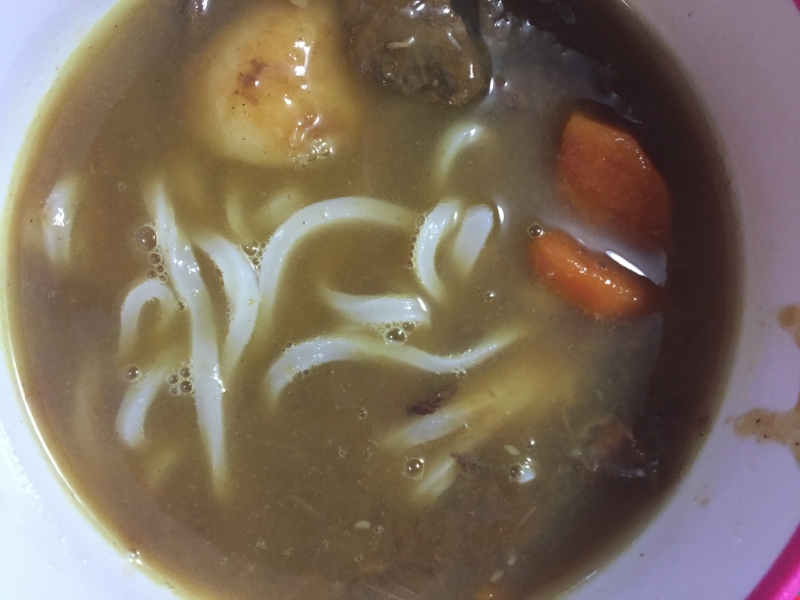 麩入りカレーうどん