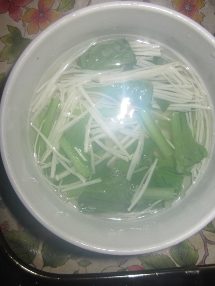 簡単～えのきと小松菜のスープ
