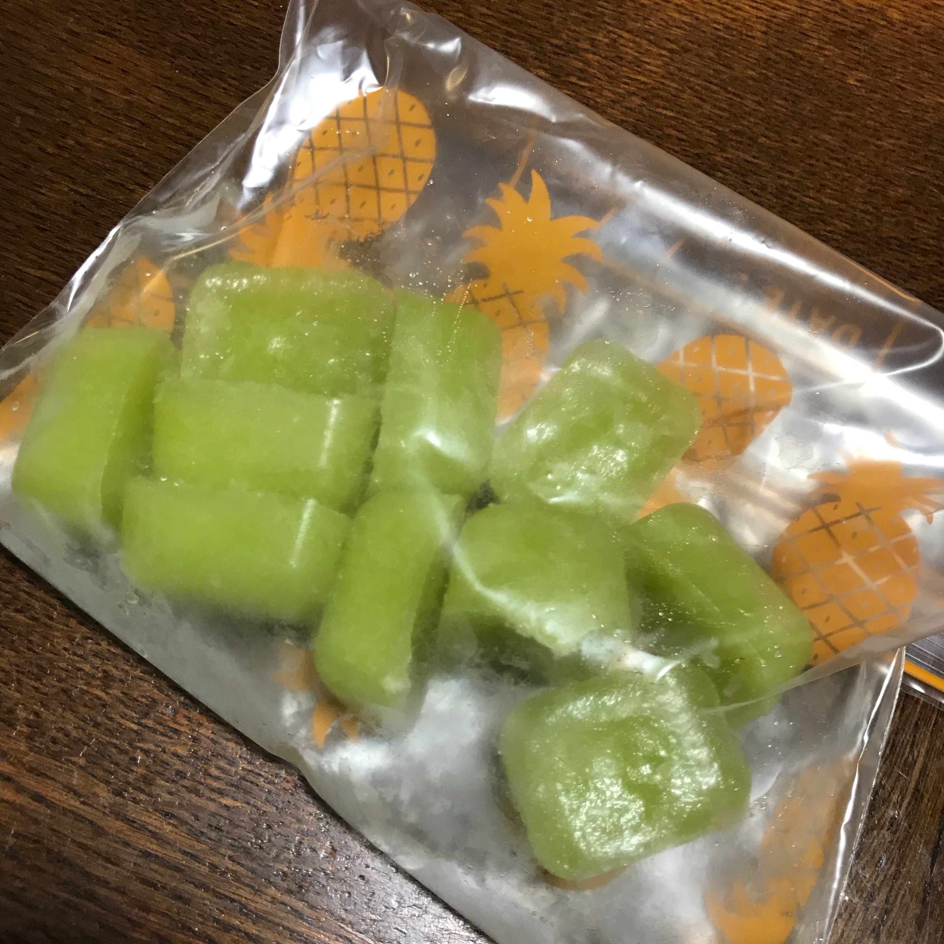 離乳食初期 キャベツのペースト 冷凍保存 レシピ 作り方 By まるちゃむごーさん 楽天レシピ