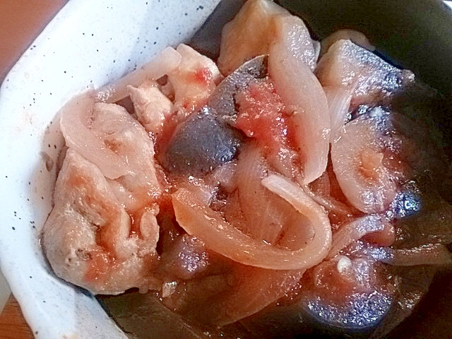鶏モモ肉＆なすのトマト煮