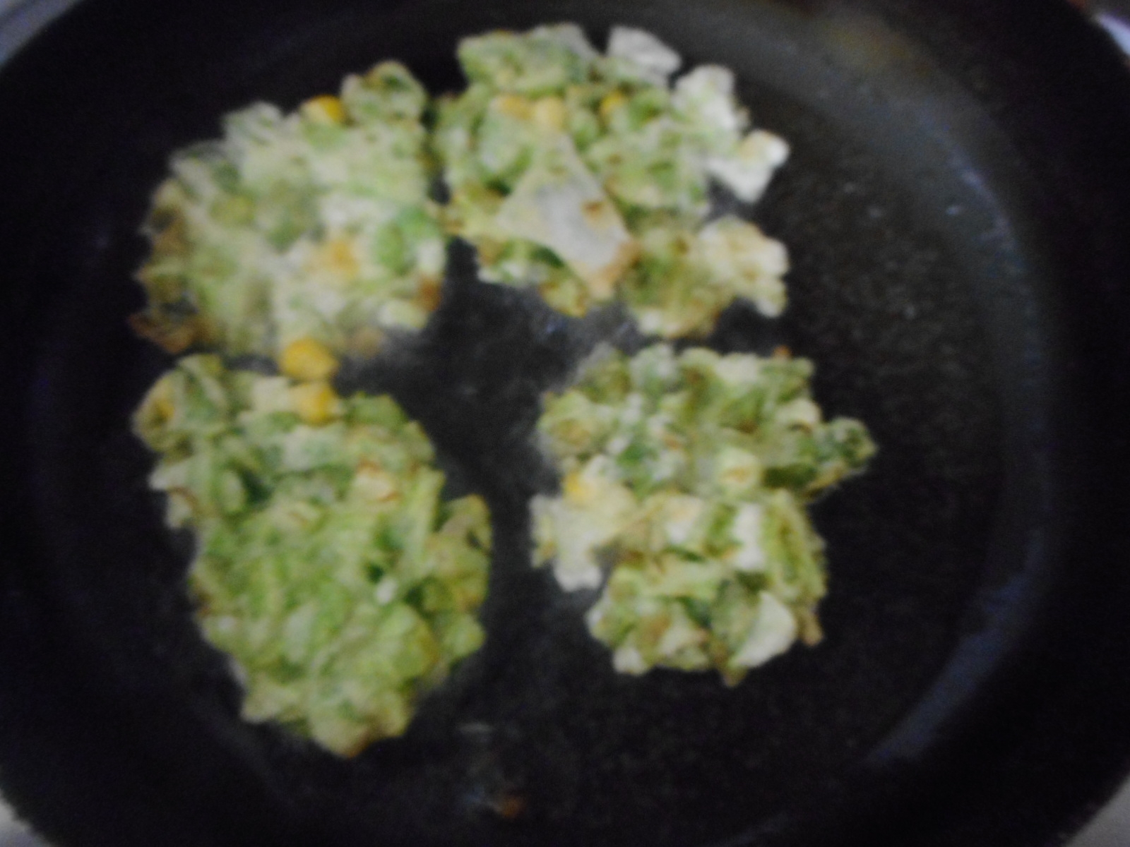 新玉ねぎとキャベツのコーンのかき揚げ レシピ 作り方 By Mococo05 楽天レシピ