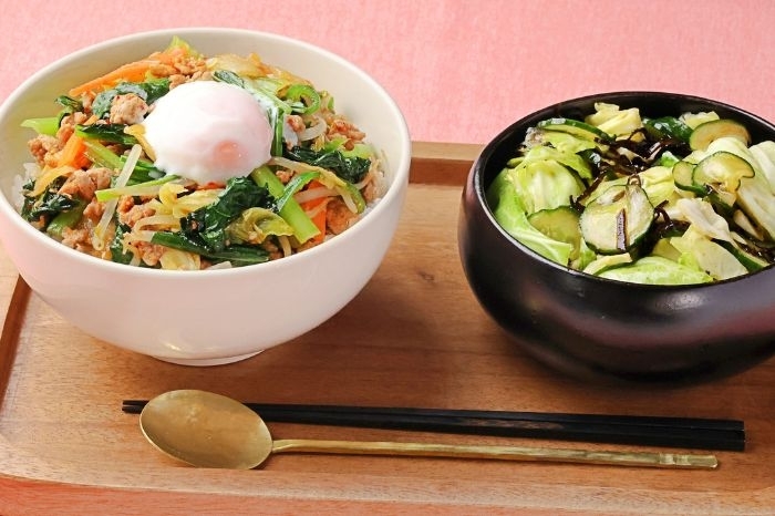 【無料公開】管理栄養士が考案！カット野菜で時短！15分以内で作れるランチ献立