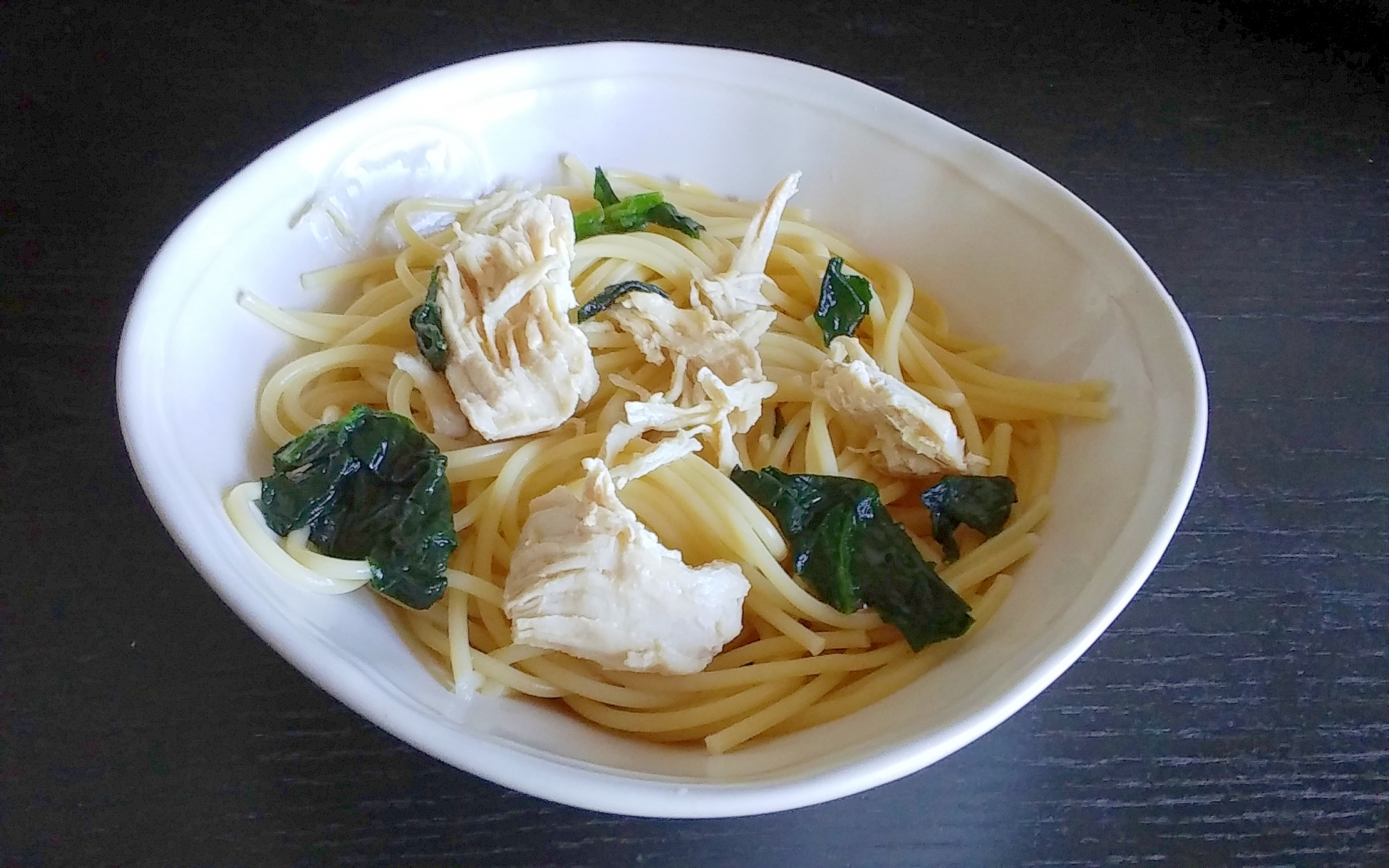 鶏とほうれん草のスパゲッティー