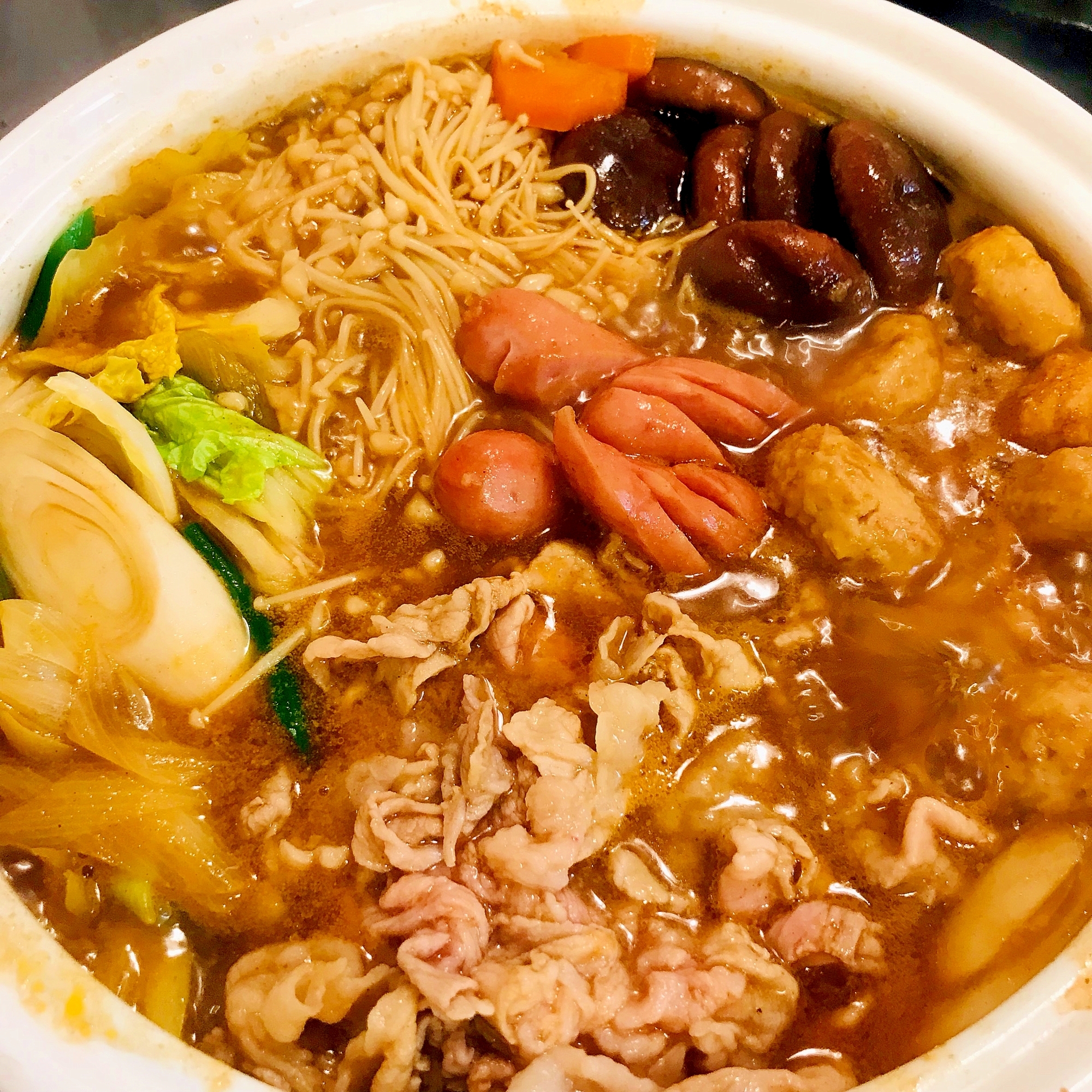 ★鍋★子ども大好きなソーセージ入りカレー鍋