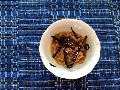 ほうれん草とすりごまと海苔の納豆