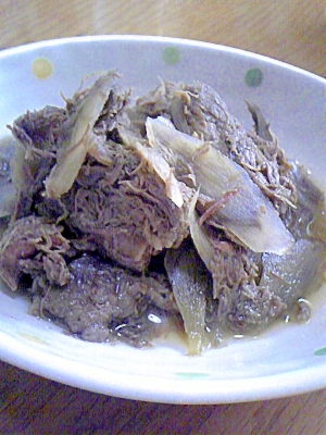 風味が最高~牛肉とごぼうの煮物~