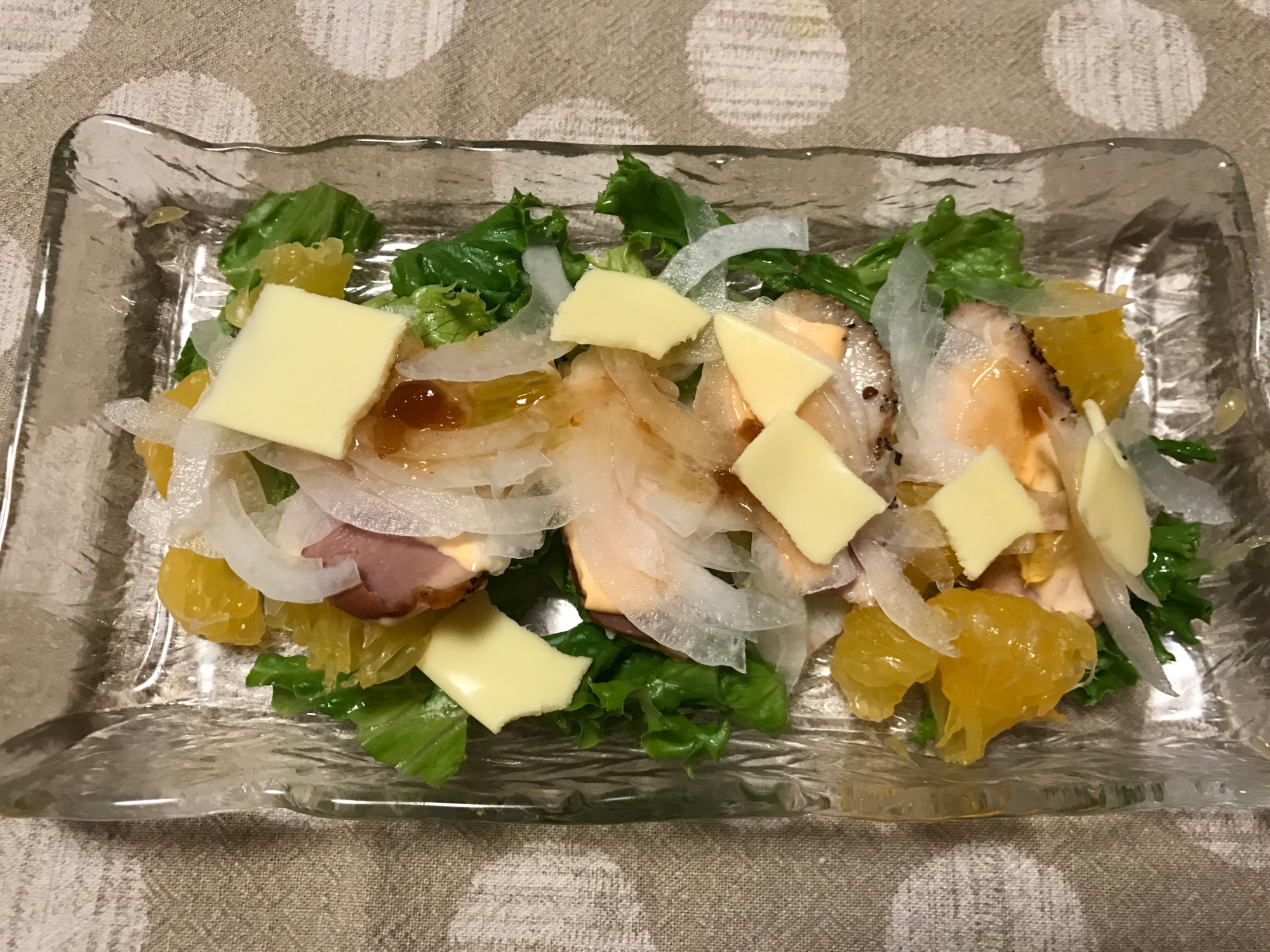 チーズと鴨の甘夏サラダ