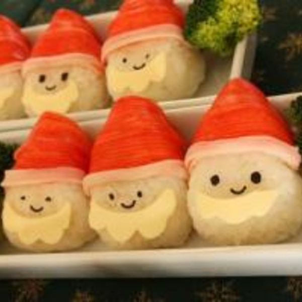 子供が喜ぶサンタさんおにぎり レシピ 作り方 By あきゴン1844 楽天レシピ 子供が喜ぶサンタさんおにぎり レシピ 作り方 By あきゴン1844 楽天レシピ