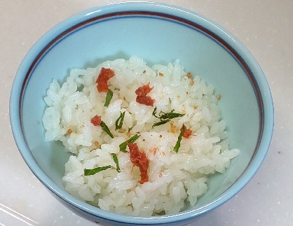 青じそと梅とごまご飯