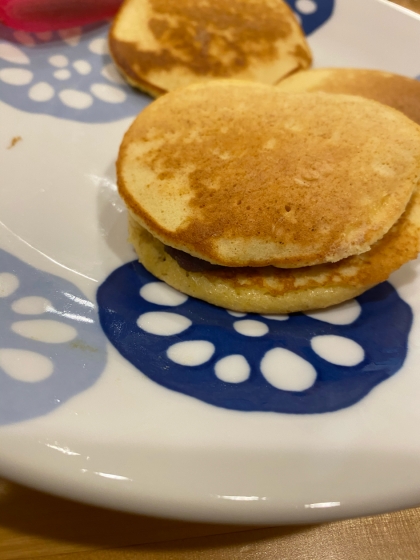 ホットケーキミックスでしっとりどら焼きの皮 レシピ 作り方 By シロコマメ 楽天レシピ