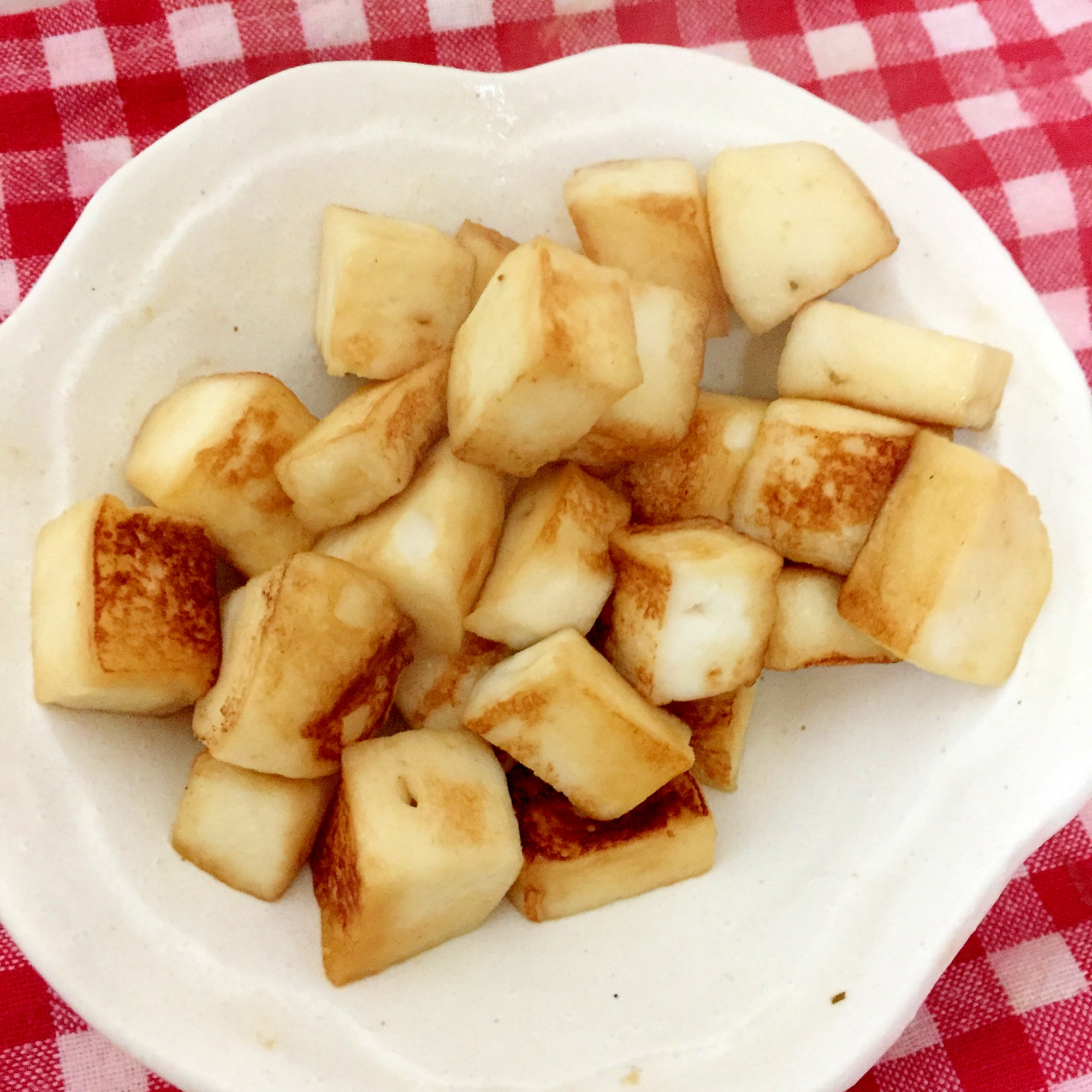 はんぺんのガーリックバター醤油焼き☆