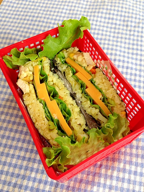 簡単リメイク カレーピラフとチーズのおにぎらず レシピ 作り方 By Cherry05 楽天レシピ 簡単リメイク カレーピラフとチーズのおにぎらず レシピ 作り方 By Cherry05 楽天レシピ