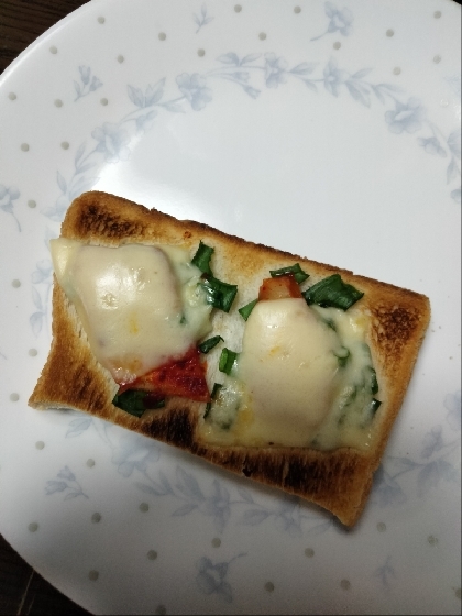 キムチピザトースト