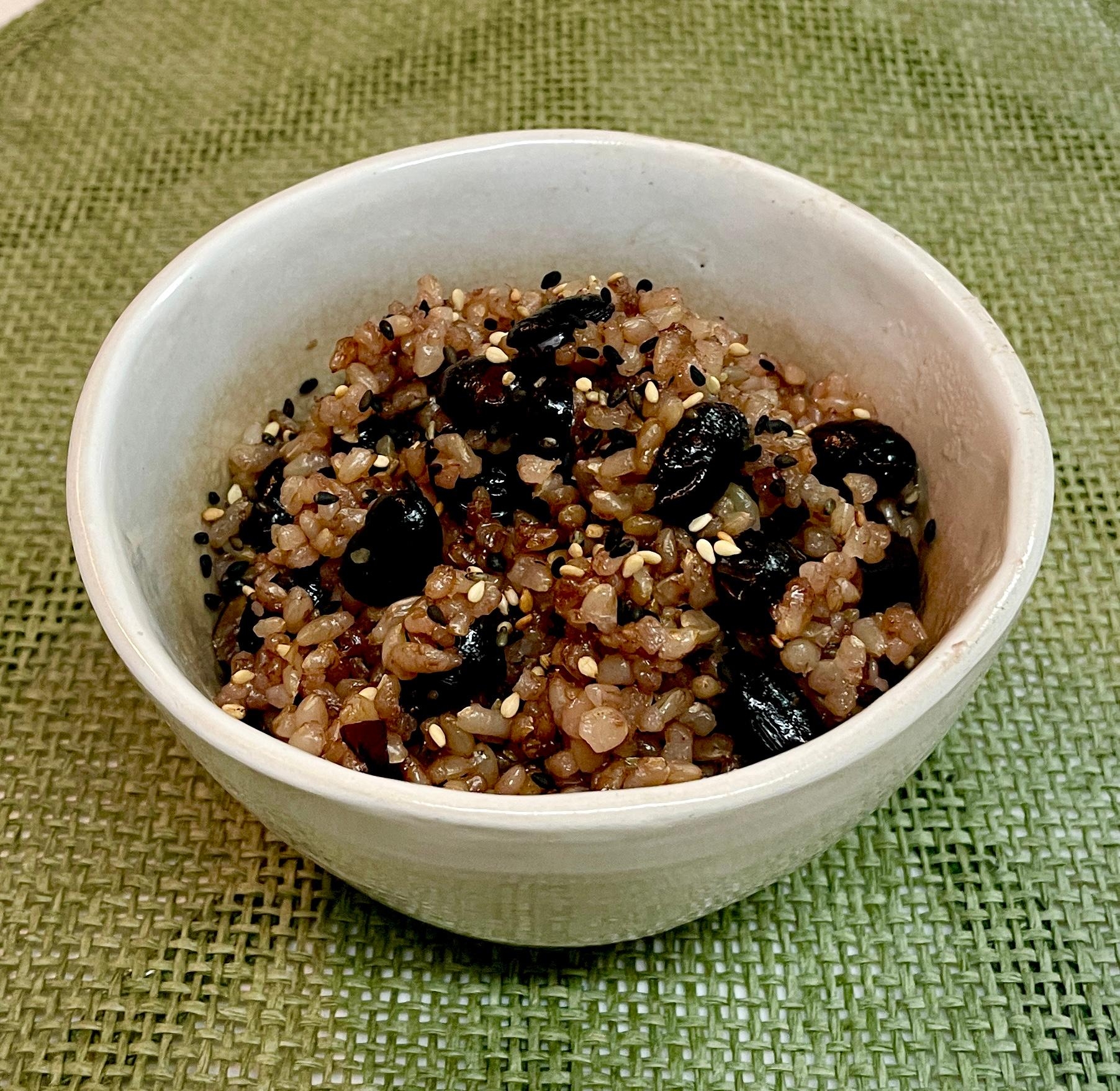 とっても健康的だー笑♡黒豆入り玄米ごはん