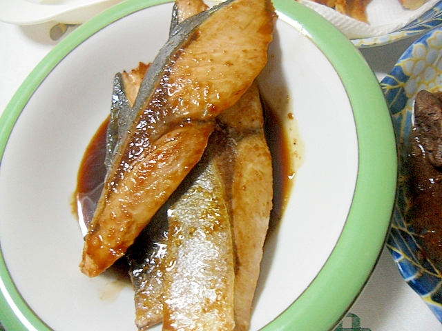 簡単和食 ぶりの照り焼き にんにく入り レシピ 作り方 By ミスチバス 楽天レシピ