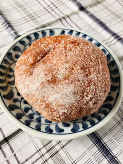 簡単⭐ホットケーキミックスで粉糖がけあんドーナツ