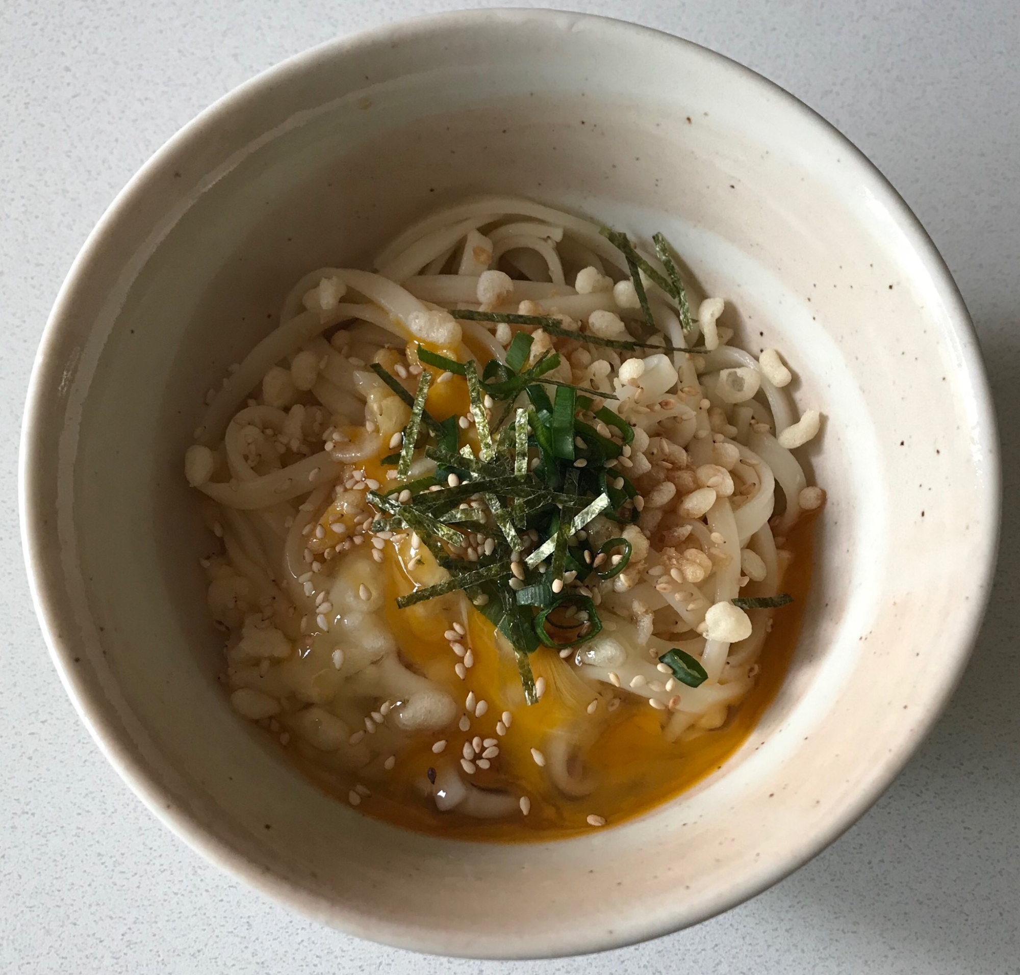 揚げ玉ネギごまのり卵の釜揚げうどん レシピ 作り方 By ともオカンyoutuber 楽天レシピ