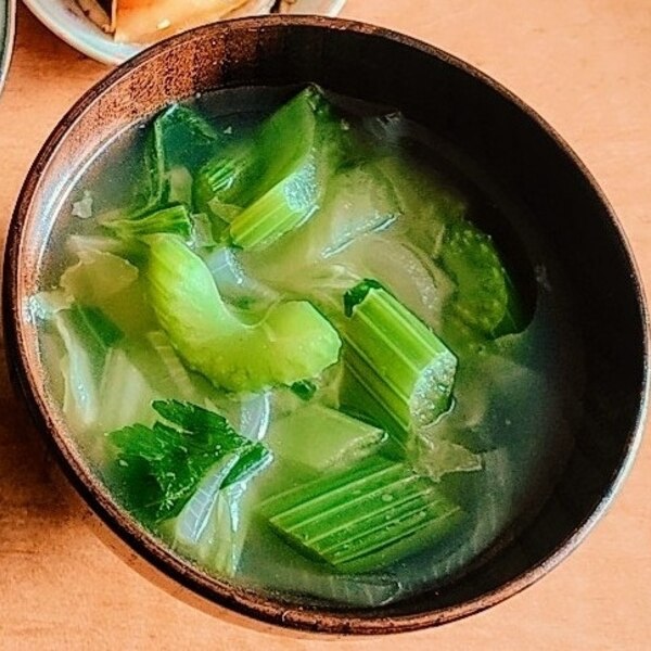 みどり色のスープ セロリと白菜のスープ レシピ 作り方 By Me You 楽天レシピ みどり色のスープ セロリと白菜のスープ レシピ 作り方 By Me You 楽天レシピ