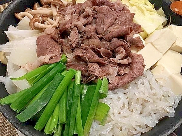 A5和牛とキャベツでシンプルすき焼き レシピ 作り方 By 週末は男子厨房 楽天レシピ A5和牛とキャベツでシンプルすき焼き レシピ 作り方 By 週末は男子厨房 楽天レシピ