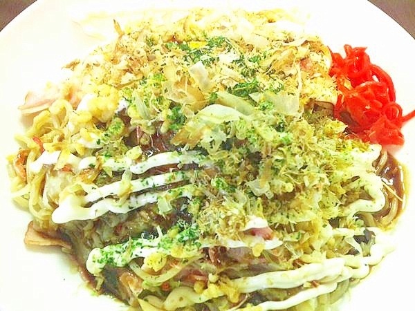 いちいち茹でない時短パスタで　お好み焼き風パスタ