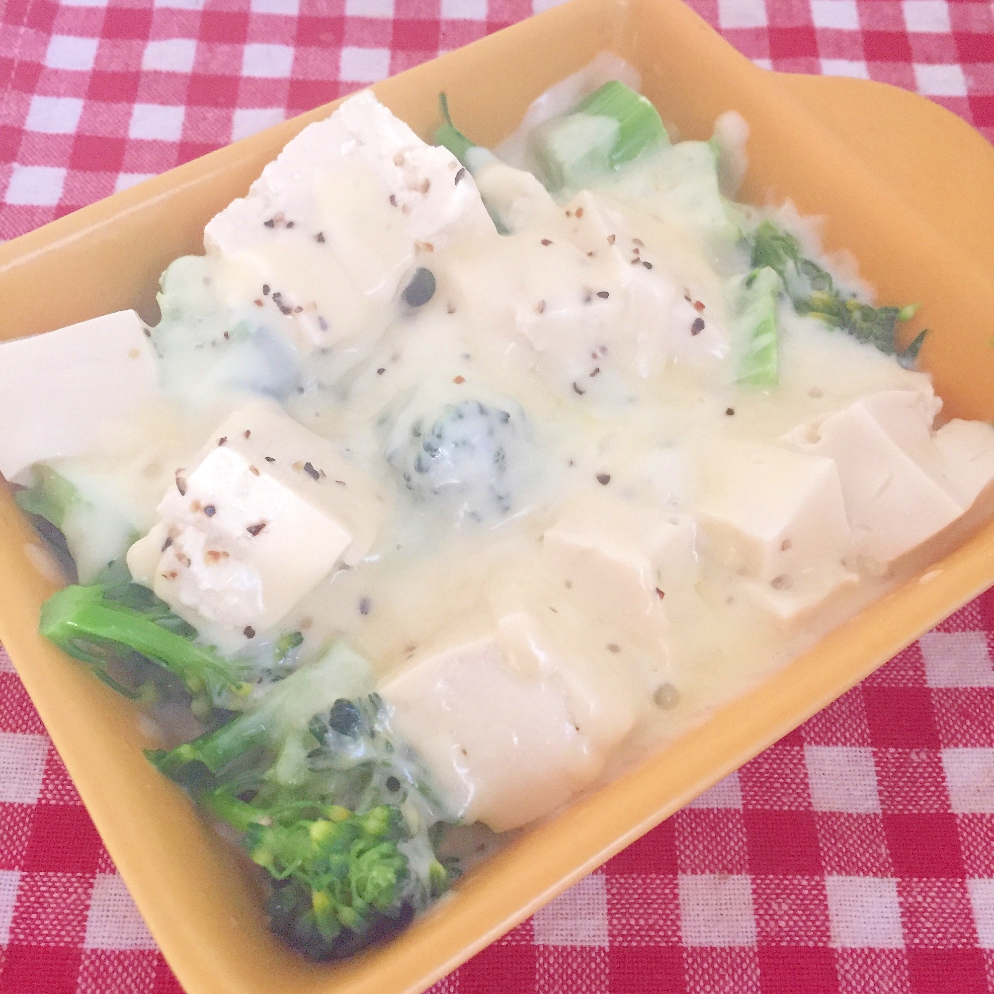 ブロッコリーと豆腐のチーズ焼き☆
