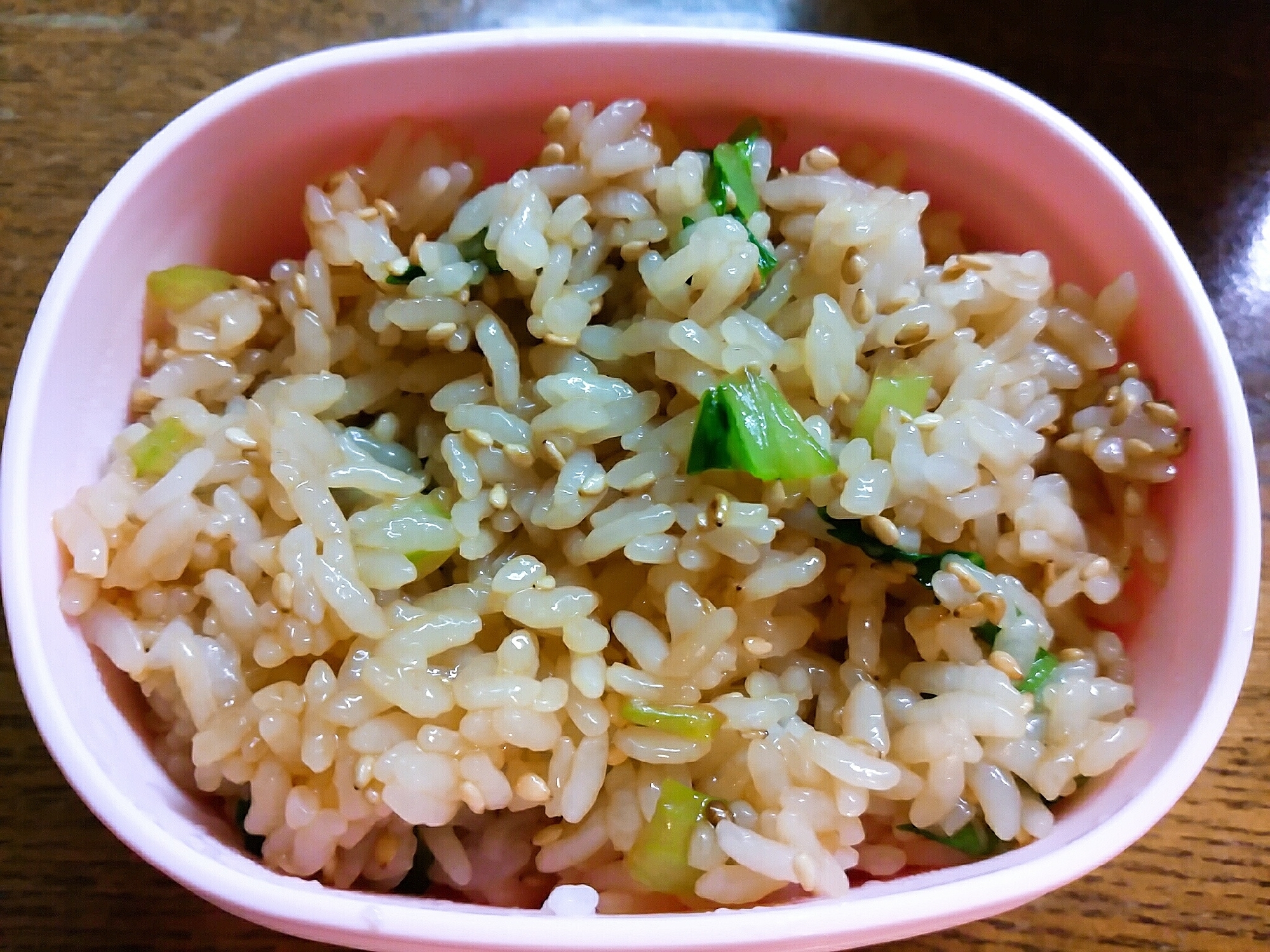 青梗菜とゴマの混ぜご飯