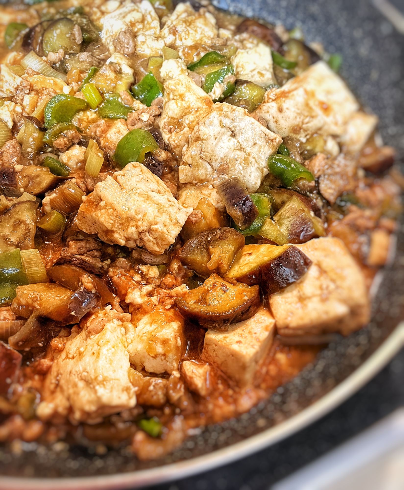 五香粉が香る〜ナスとピーマンの肉味噌炒め〜