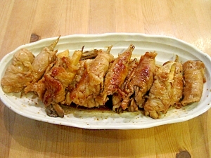 豚肉の３種巻き焼き（ごぼう、マイタケ、エリンギ）