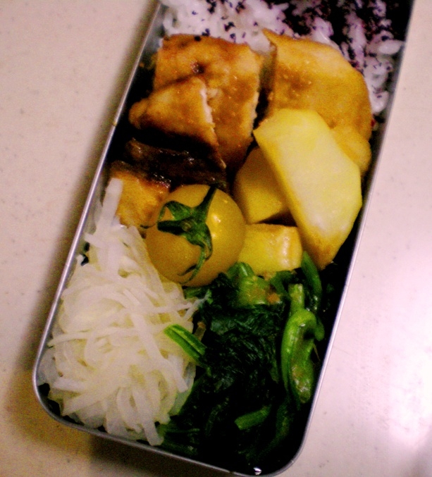 お魚弁当 カジキマグロのカレー焼き レシピ 作り方 By ぺんぎんがまま 楽天レシピ お魚弁当 カジキマグロのカレー焼き レシピ 作り方 By ぺんぎんがまま 楽天レシピ