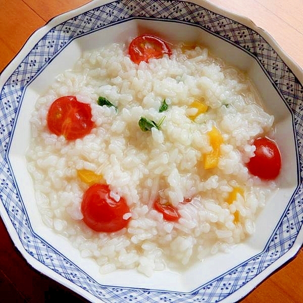 ４分！ミニセロリ（代用可）で❤食が進む洋風お粥♪