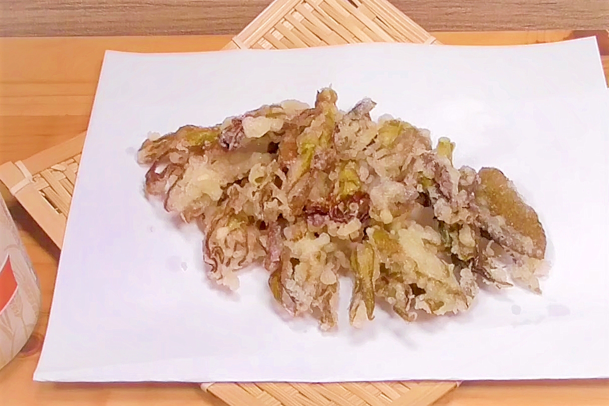 不思議な酸味 イタドリの天ぷら レシピ 作り方 By おさかな大将 楽天レシピ