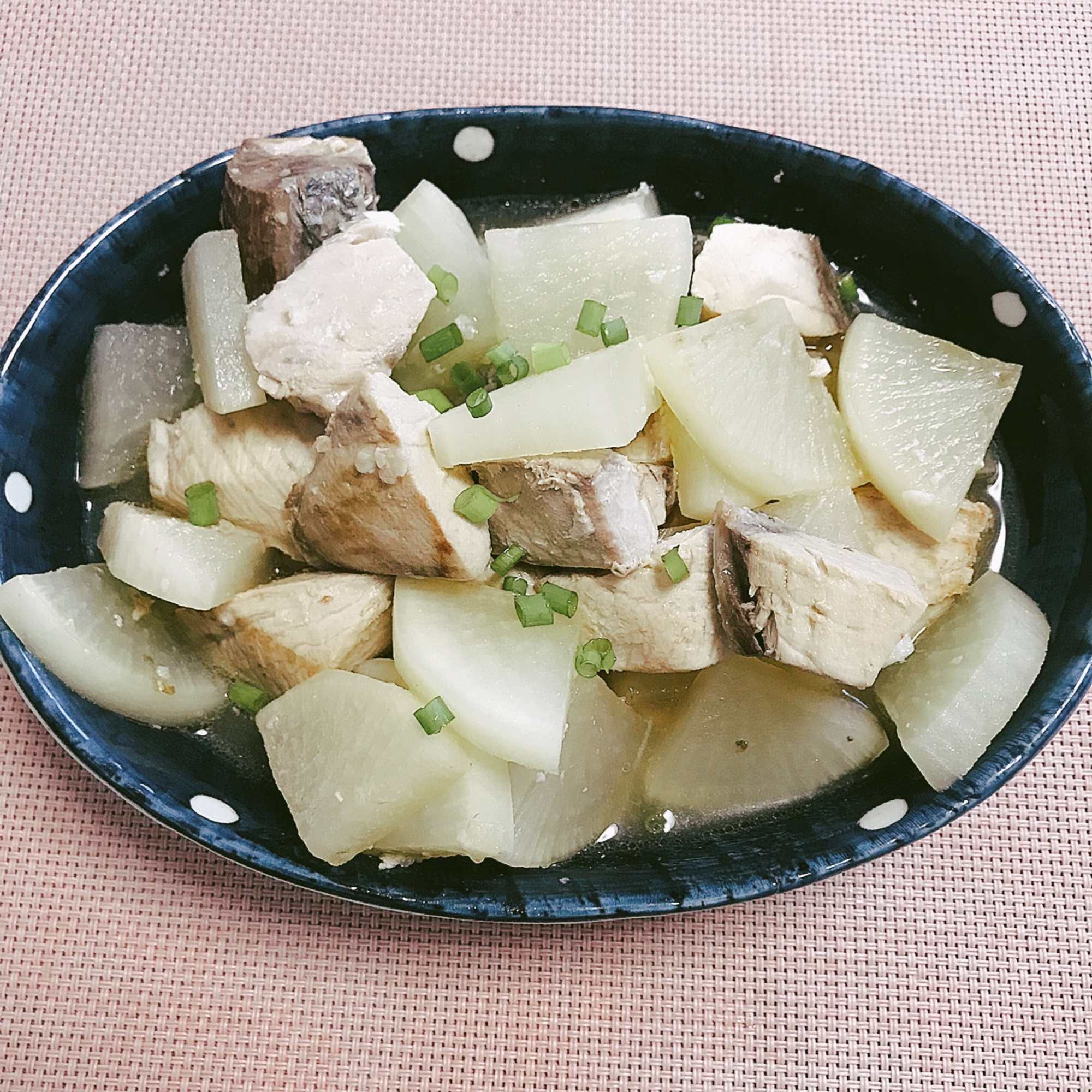 優しすぎる味付け☆ぶり大根の煮物