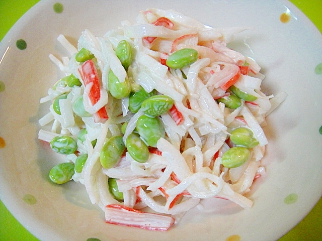 大根とカニカマ枝豆のマヨ和えサラダ