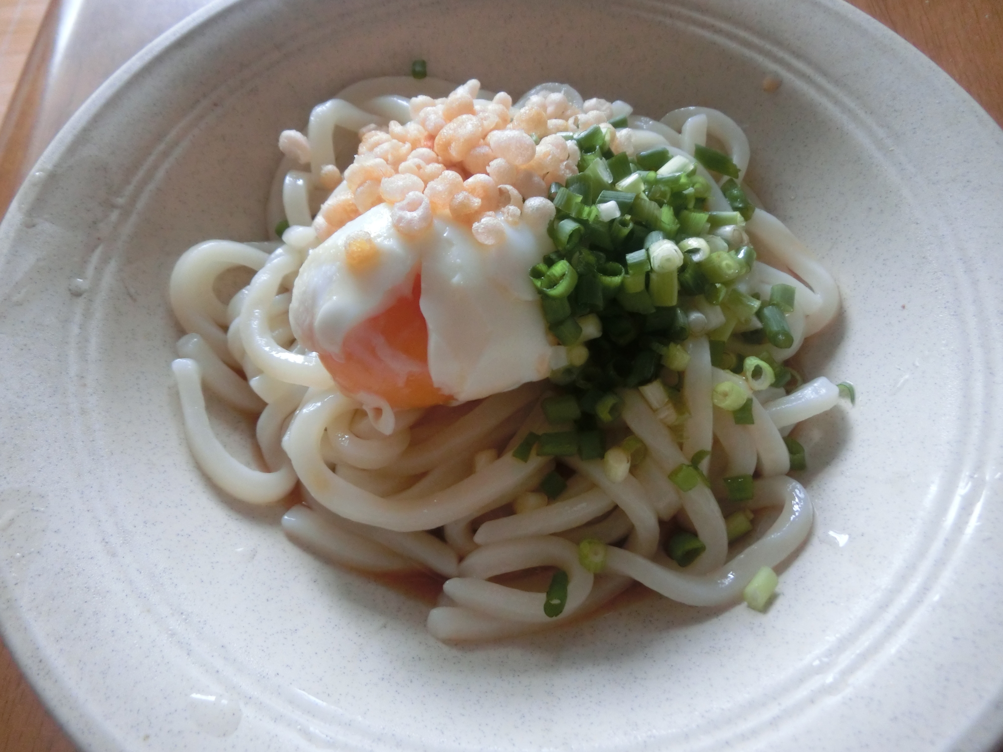 温泉卵の冷やしうどん