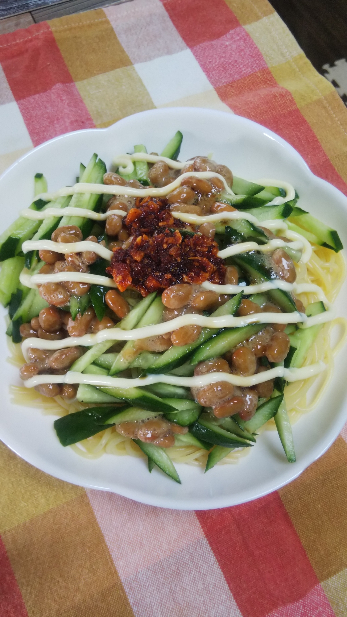 ピリ辛マイルド☆きゅうりと納豆のマヨラーパスタ