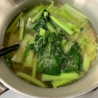 源助菜は近所で売っていないので、小松菜で作りました。
源助菜、売ってたら食べてみたいです( *´ω`* )