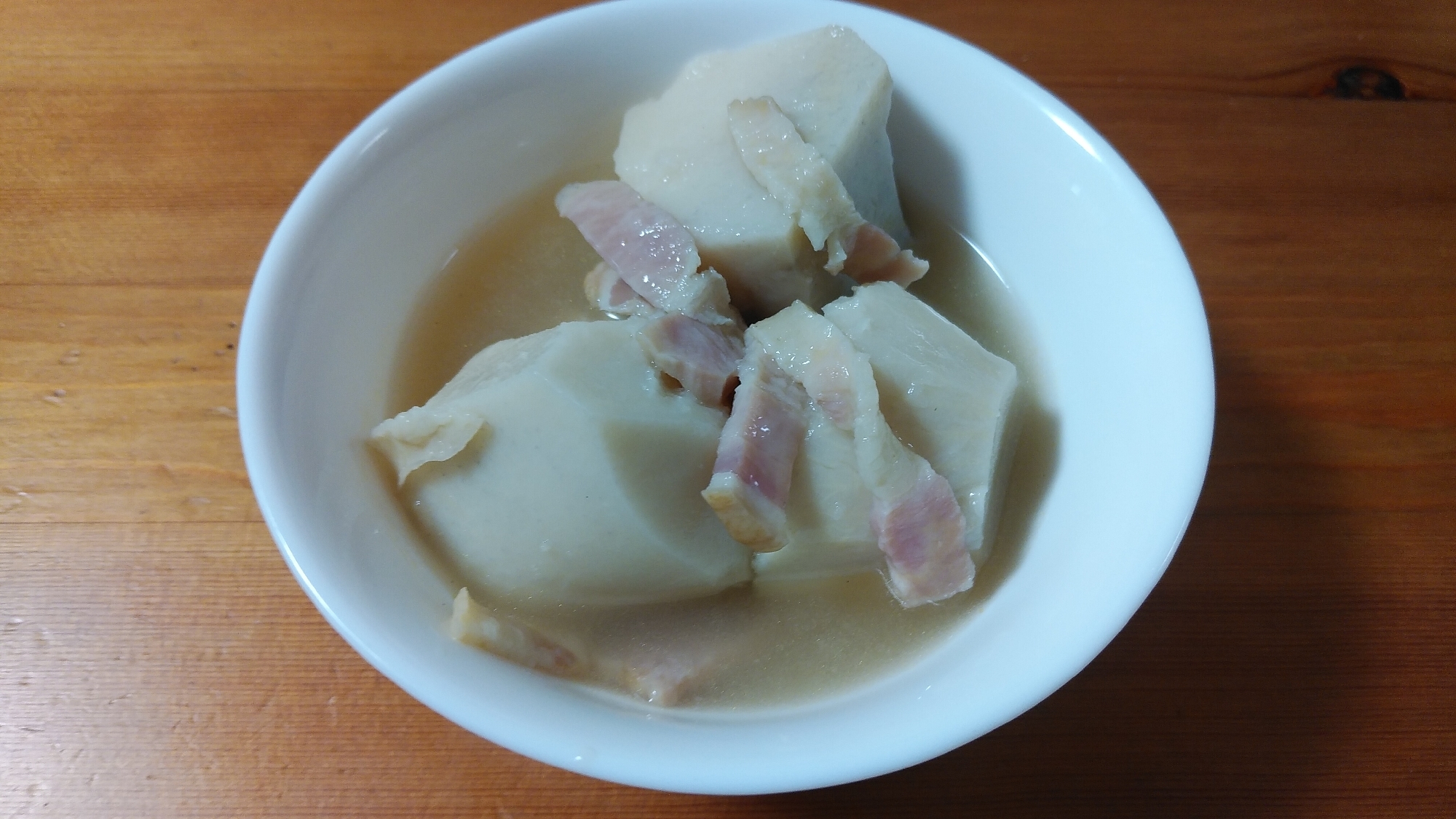 炊飯器で＊里芋のコンソメ煮