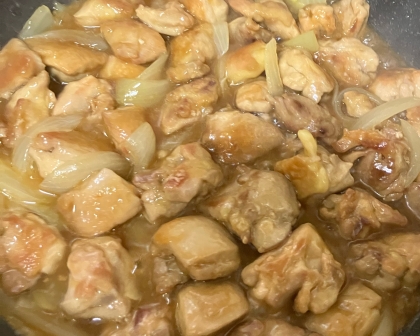 鶏もも肉のコロコロ甘辛炒め✩