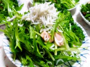 ベーコン しらす 水菜 まぜまぜサラダ レシピ 作り方 By Rktnsn 楽天レシピ ベーコン しらす 水菜 まぜまぜサラダ レシピ 作り方 By Rktnsn 楽天レシピ