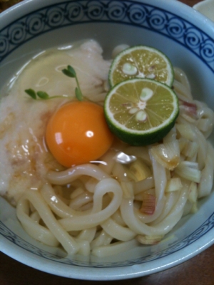 すだちトロロぶっかけうどん