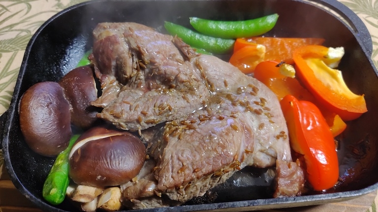 グリル用ダッチオーブンで作るラムステーキ レシピ 作り方 By Prunaio 楽天レシピ