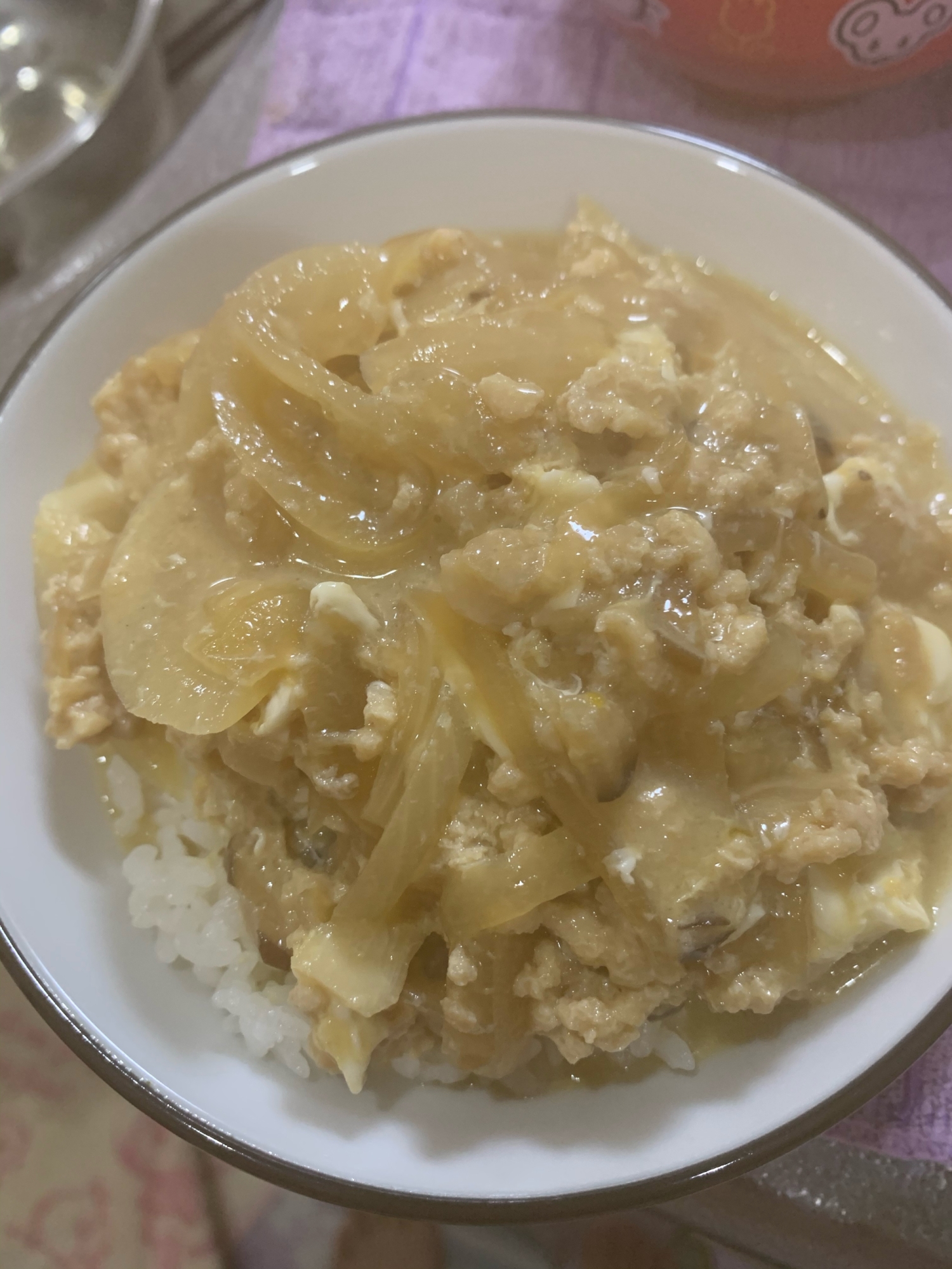 鶏ミンチで作る、子供も食べやすい親子丼