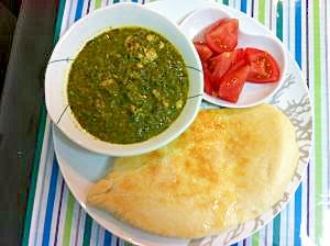 簡単！ほうれん草とチキンのバターインドカレー♩