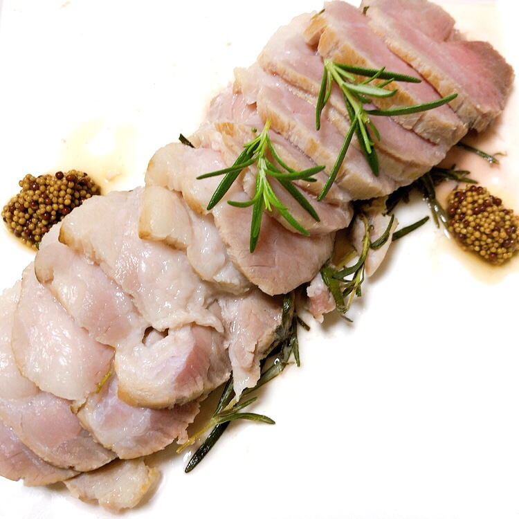 材料これだけ 豚肩ロースで作る塩豚ハム レシピ 作り方 By M H 楽天レシピ 材料これだけ 豚肩ロースで作る塩豚ハム レシピ 作り方 By M H 楽天レシピ